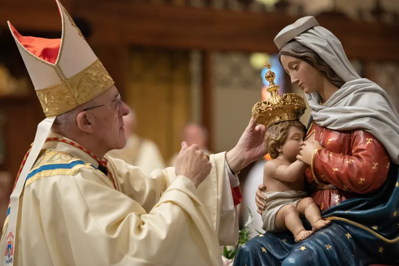 Papal envoy crowns Florida’s Our Lady of La Leche