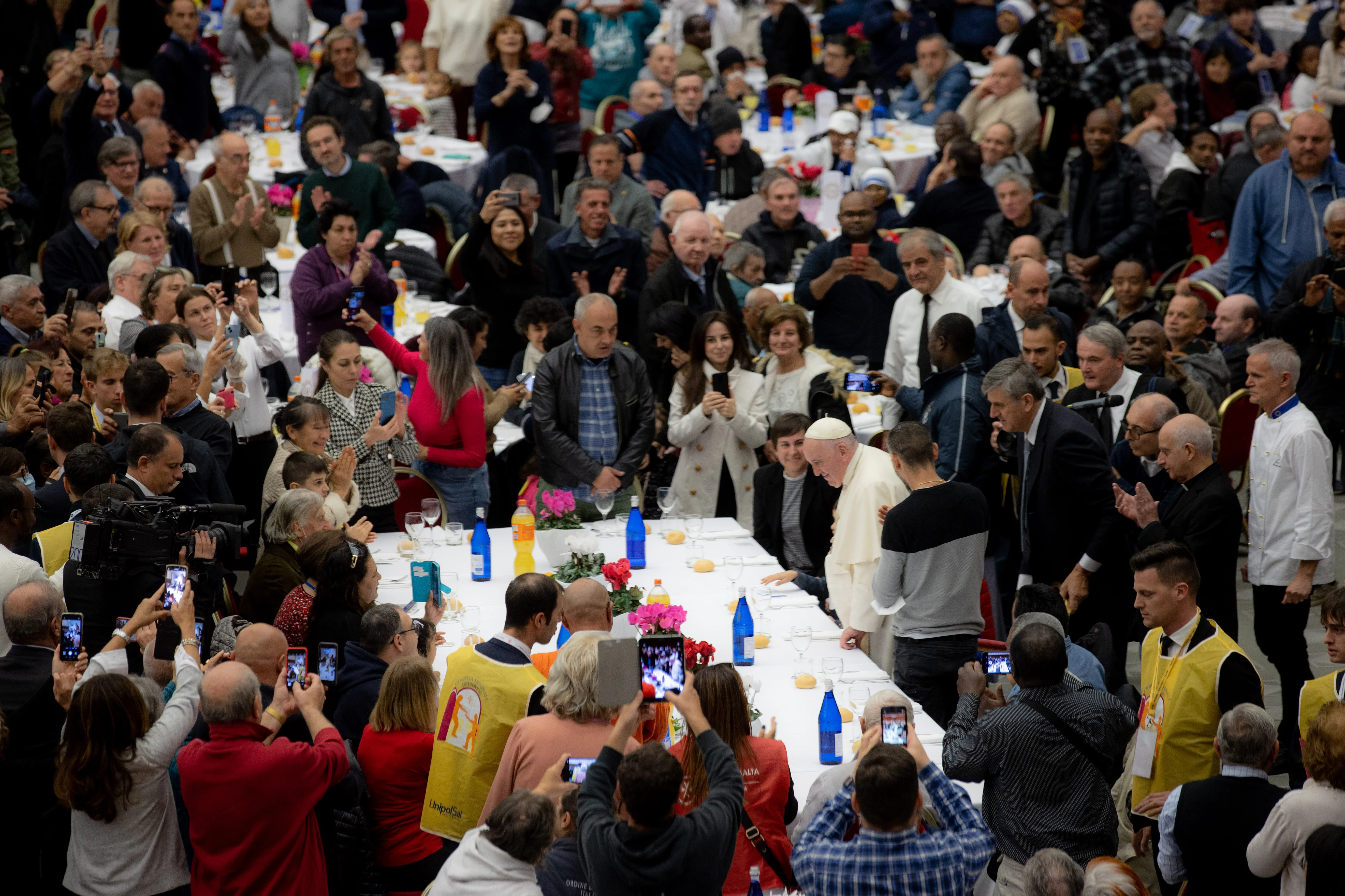 Pope Francis during lunch on the World Day of the Poor Nov. 13, 2022. Daniel Ibáñez / CNA