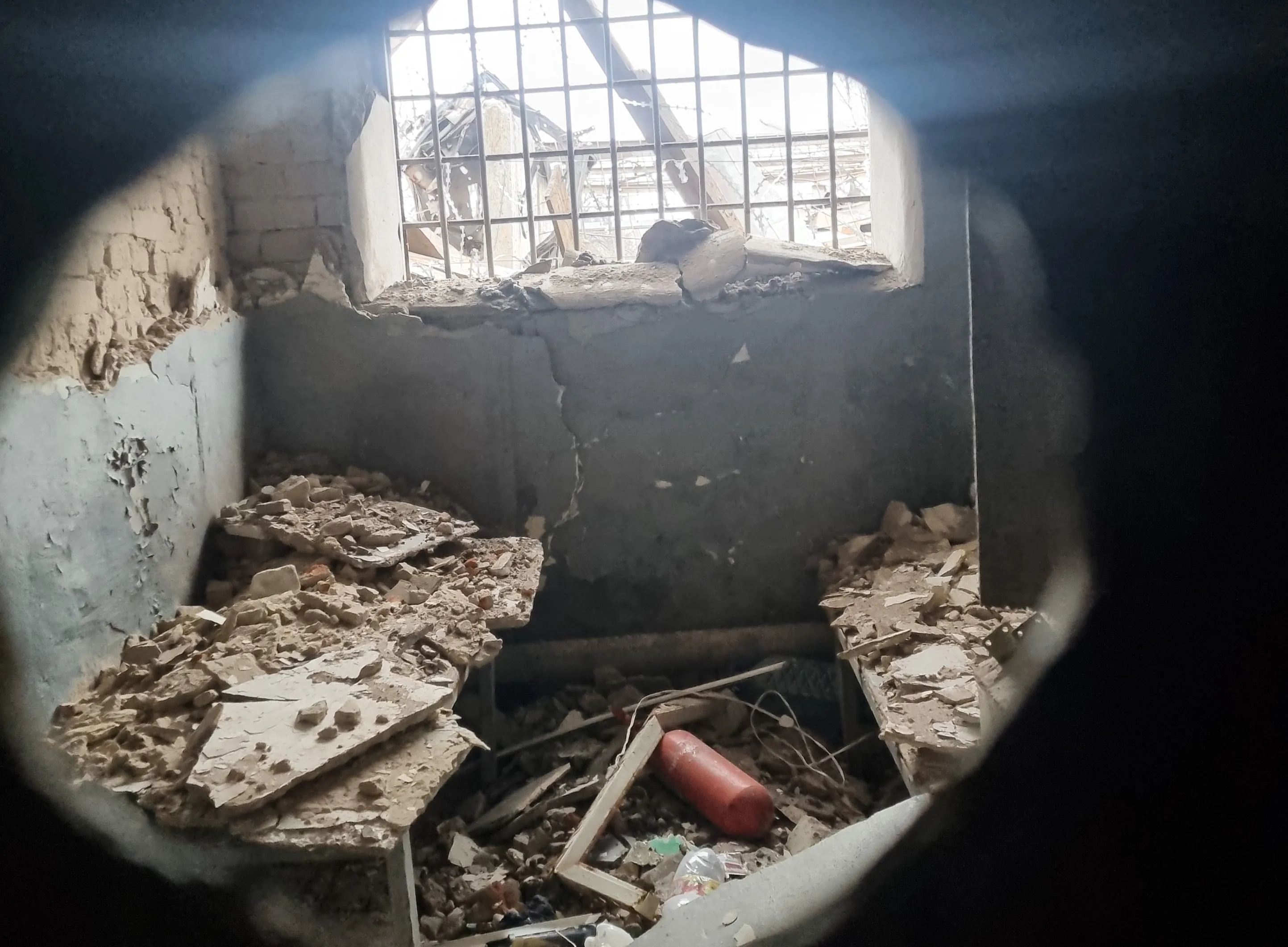 Destruction in Izium, Ukraine – December 2022.?w=200&h=150