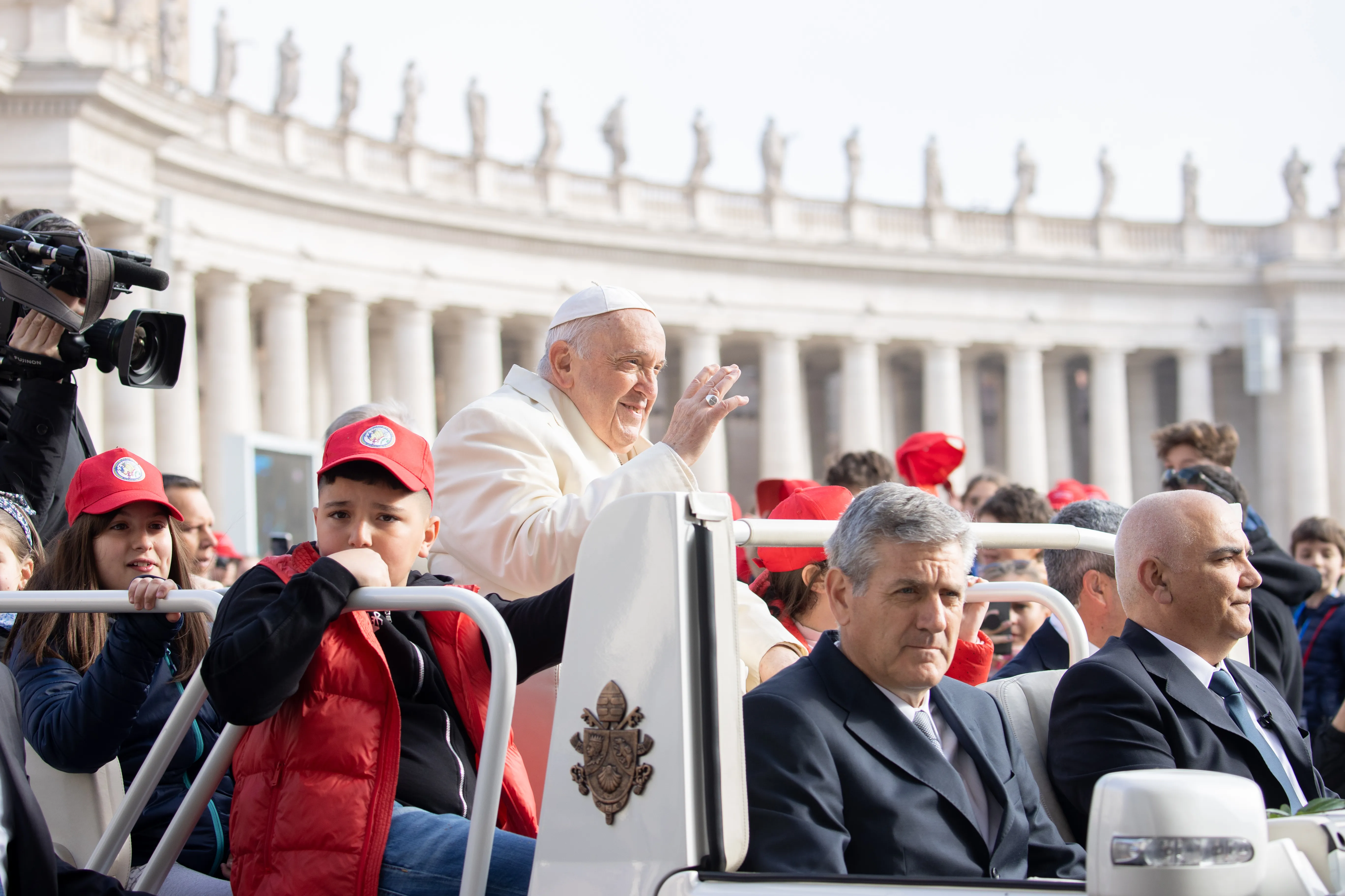 Pope Francis' general audience of April 19, 2023.?w=200&h=150