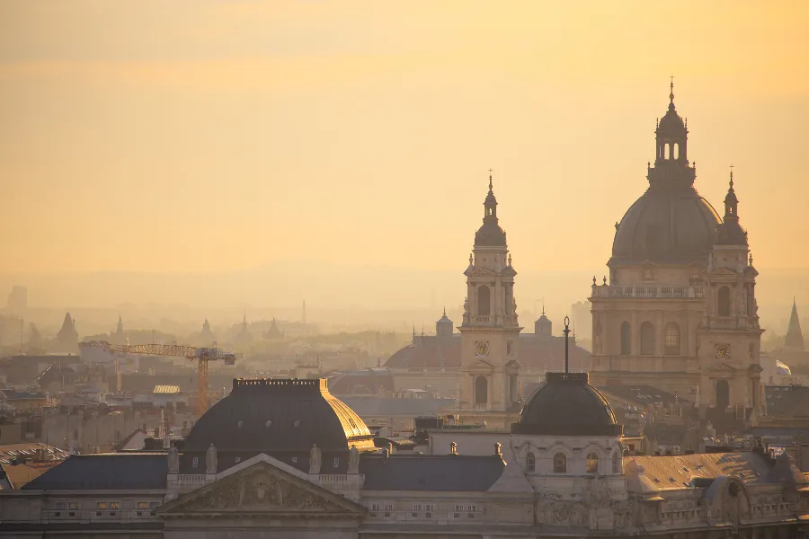 A view of St. Stephen’s Basilica in Budapest, Hungary. Alexey Elfimov via Wikimedia (CC BY 3.0).