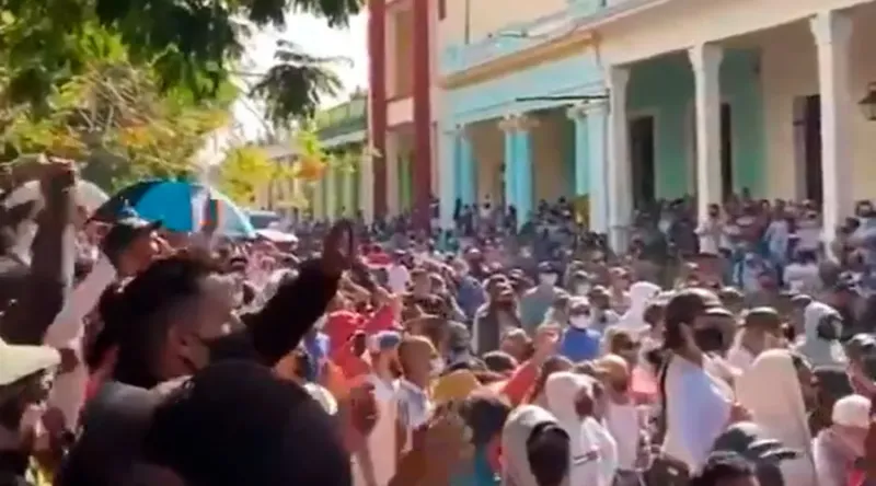 BREAKING: In midst of unprecedented protests in Cuba, Christian Movement calls for free elections