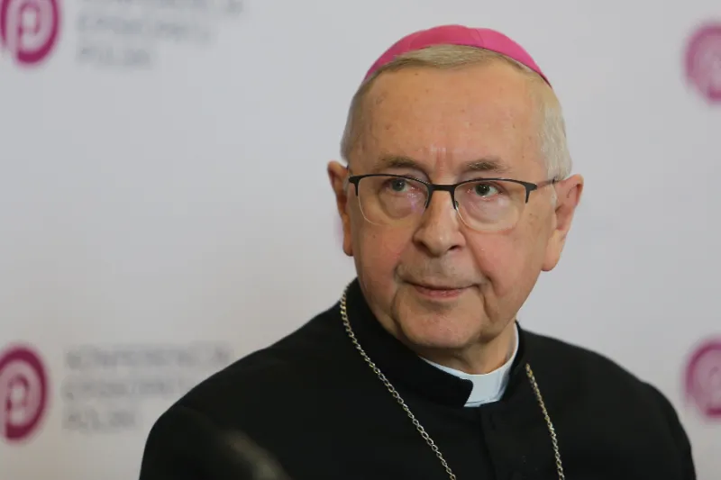 Polish Catholic archbishop: Help migrants caught in Belarus border crisis