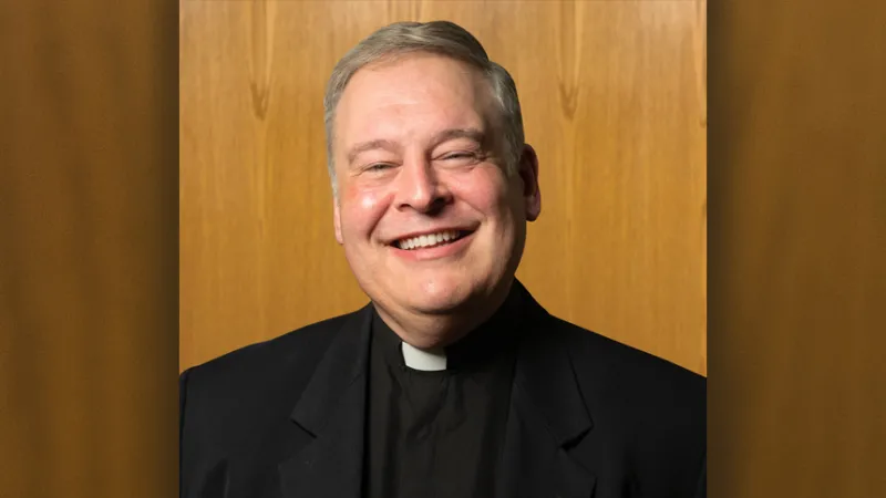 The Final Dispatch of Father Hudgins, a Lansing priest who died in a road accident