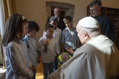 Pope Francis to hold meeting with children at the Vatican on Nov. 6