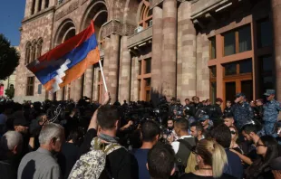 Protestors gather in downtown Yerevan, Armenia, on Sept. 20, 2023, as separatists in Nagorno-Karabakh and Azerbaijan’s authorities announced they would cease hostilities, signaling the end of an “anti-terror” operation launched just one day earlier by Azerbaijan’s forces in the breakaway region. Credit: KAREN MINASYAN/AFP via Getty Images
