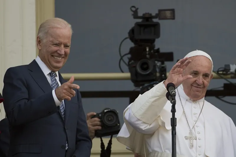 Journalists protest as Vatican cancels live coverage of Joe Biden greeting Pope Francis
