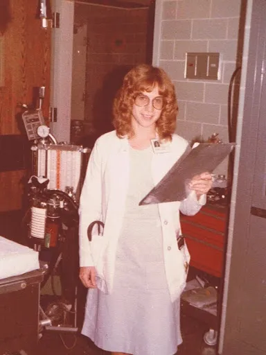 Aultman in the OR during her residency. Kathi Aultman