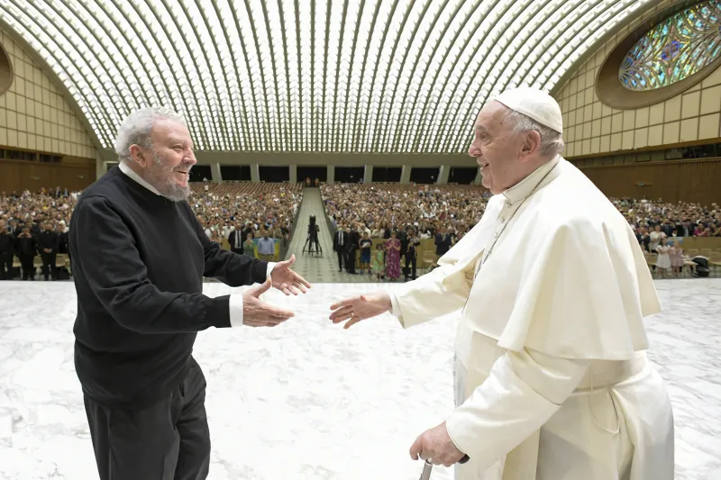  Pope Francis blesses Neocatechumenal Way missionaries 