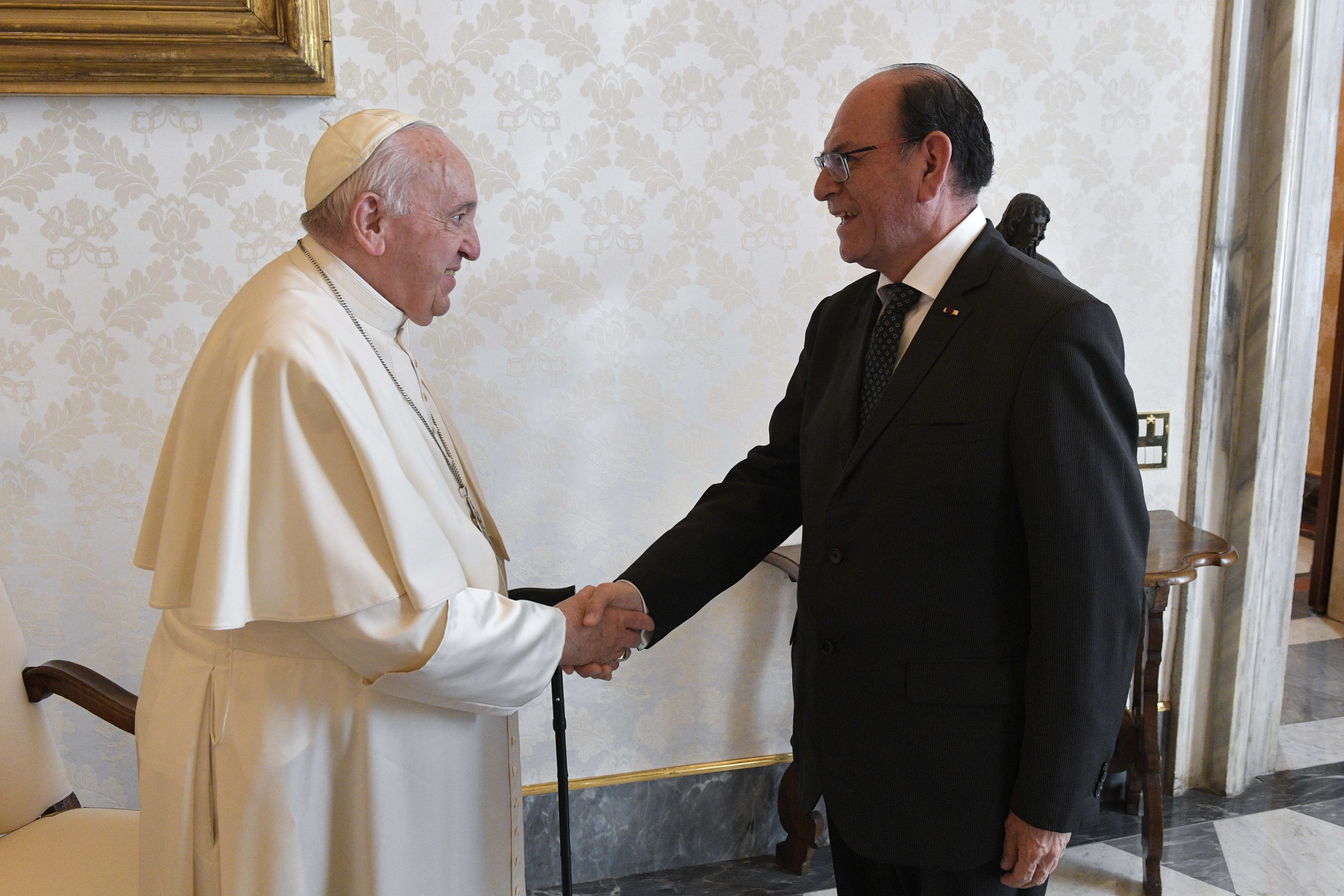 Pope Francis meets with Cesar Landa, Peru's foreign minister, at the Vatican, Oct. 17, 2022.?w=200&h=150