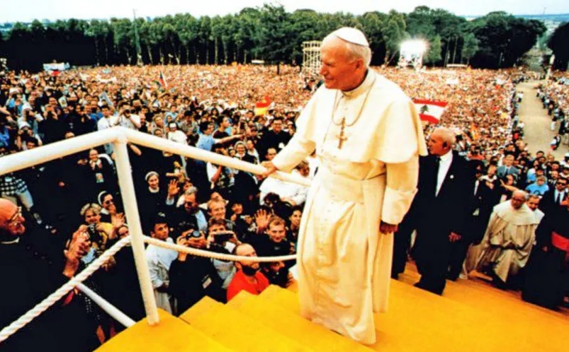 St. John Paul II at Jasna Gora / Courtesy of @JasnaGoraNews