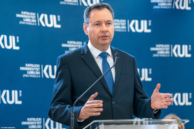 Young people ‘key’ to building understanding, Israeli ambassador to Poland says