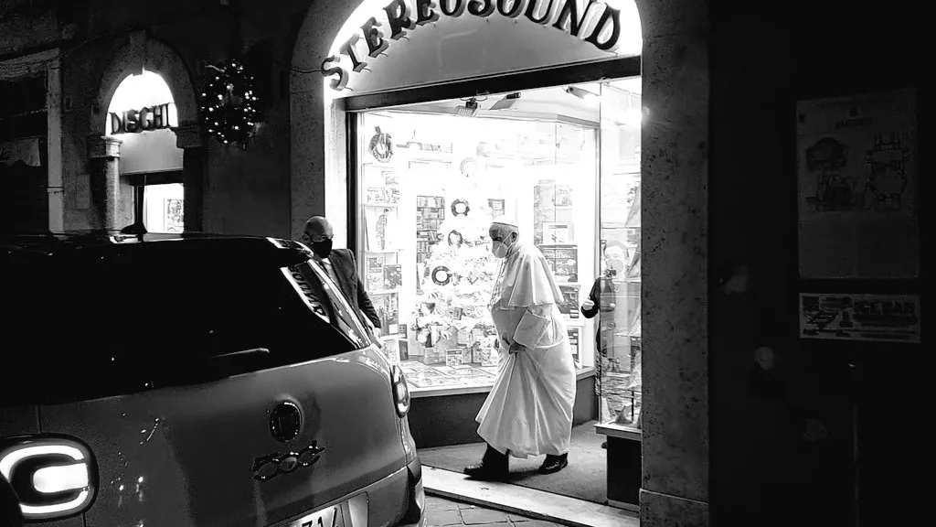 Pope Francis is seen leaving a record store in Rome, Jan. 11, 2022.?w=200&h=150