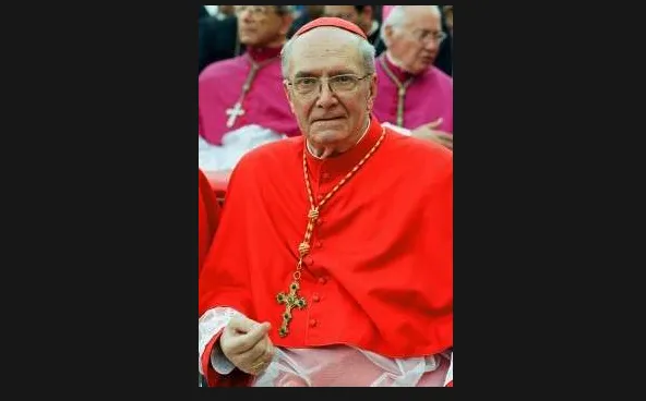 Cardinal Cacciavillan, former nuncio to the US, has died