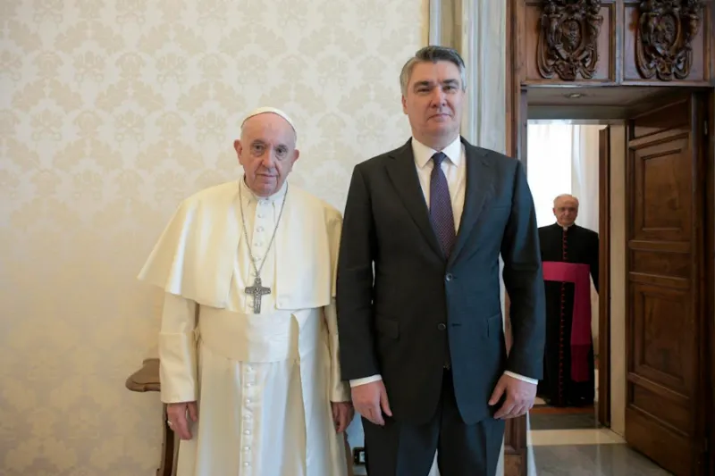 Croatian president raises plight of Bosnian Catholics during Vatican visit