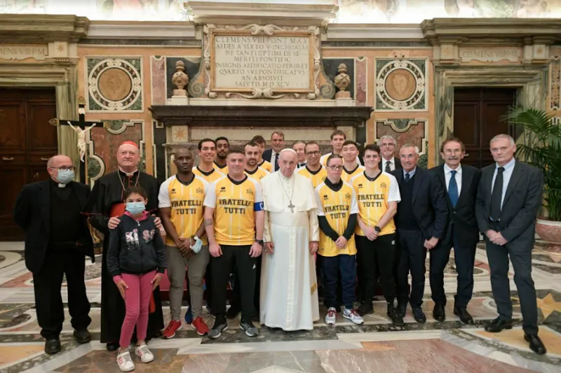 Pope Francis meets the ‘Pope’s Team’ ahead of friendly soccer match