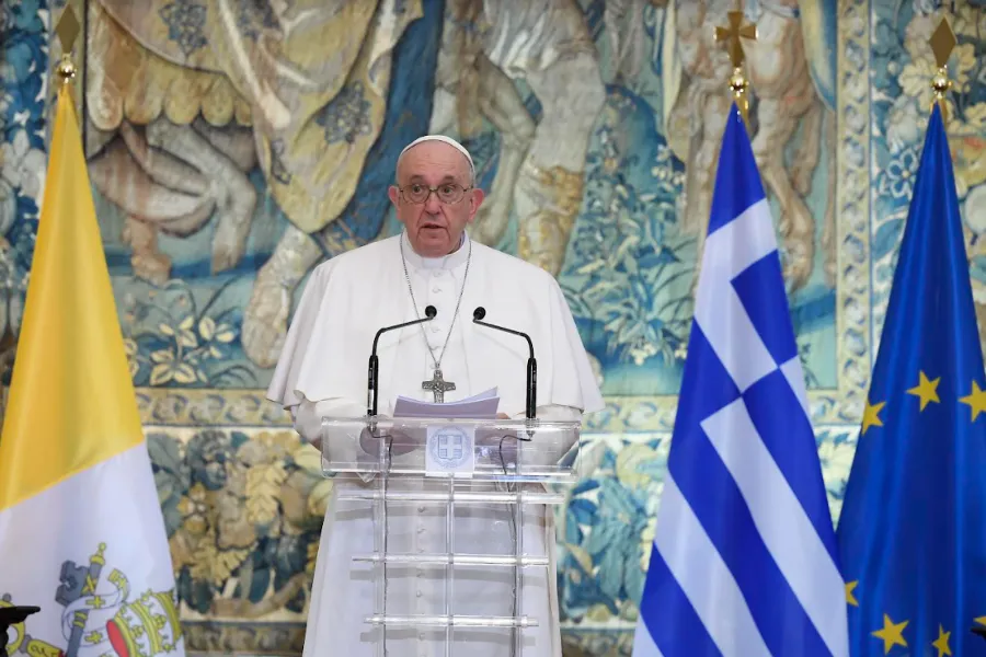 Pope Francis addresses a meeting with authorities, civil society and the diplomatic corps at the Presidential Palace in Athens, Greece, Dec. 3, 2021?w=200&h=150