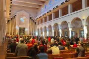 Full Mass in Catholic Church
