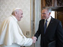 Pope Francis meets with Patrick E. Kelly, Supreme Knight of the Knights of Columbus, Oct. 25, 2021.