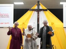 The Archbishop of Canterbury, Justin Welby; Pope Francis; and the Moderator of the Church of Scotland, Iain Greenshields, lead a prayer service for Catholic, Anglican and Presbyterian christians in Juba, Sudan.