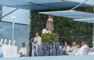 Cardinal Manuel Clemente, the Patriarch of Lisbon, greets attendees of World Youth Day at the opening Mass on Aug. 1, 2023, in Lisbon, Portugal. Arlindo Homem / JMJ Lisboa 2023